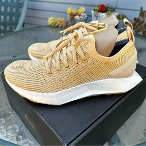 Allbirds Women’s Free Flyers - Lux Beige (Blizzard Sole)